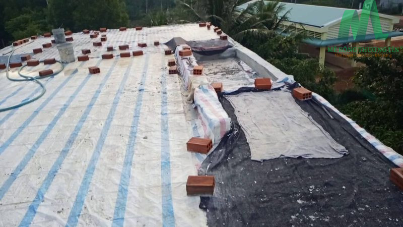 be-tong-tuoi-bao-lau-thi-kho