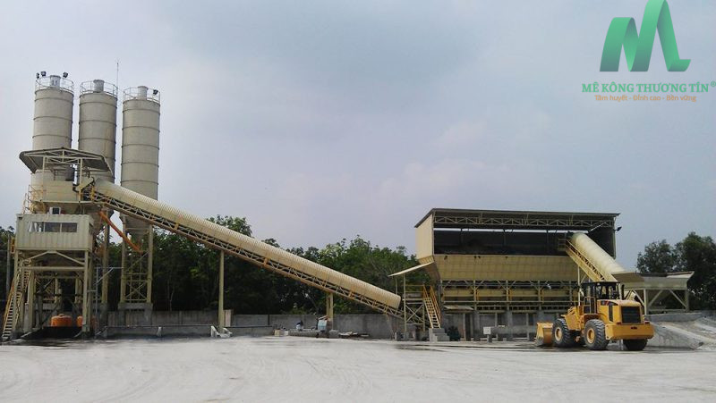 be-tong-tuoi-hoc-mon