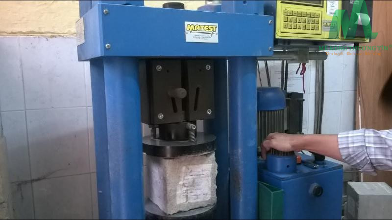 Cần kiểm tra bê tông tươi sau khi đổ để đảm bảo chất lượng sau này