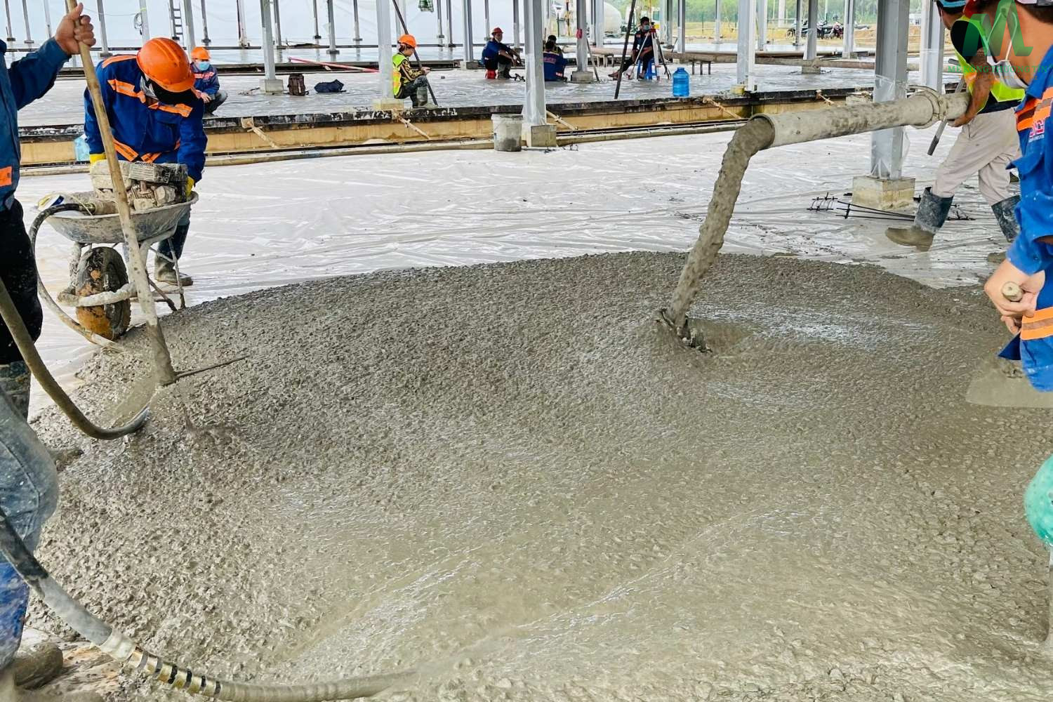 1 khối bê tông nặng bao nhiêu kg