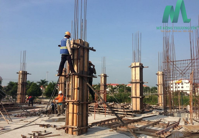 cốp pha xây dựng