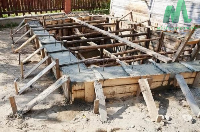 cốp pha xây dựng