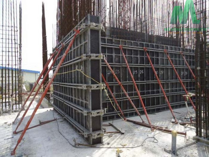 cốp pha xây dựng