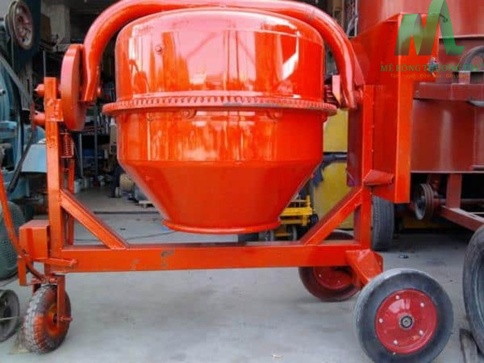 máy trộn bê tông cưỡng bức là gì