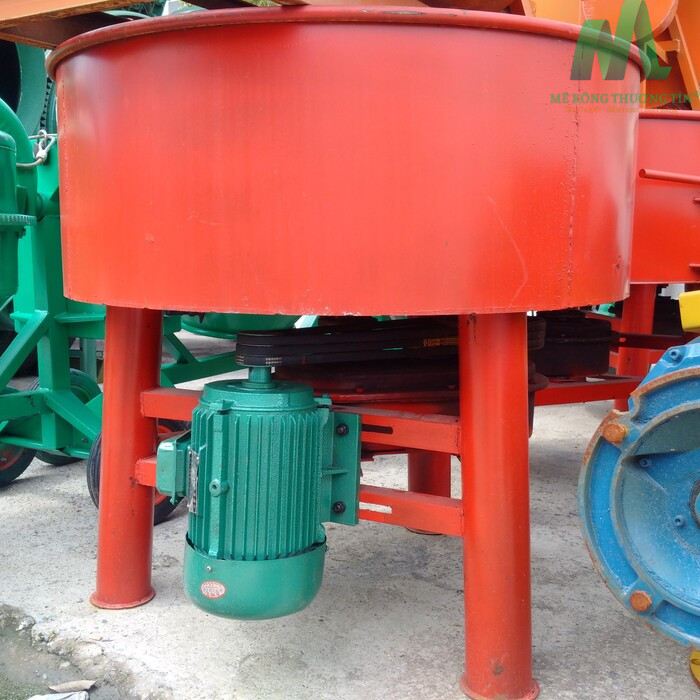 Tìm hiểu máy trộn bê tông cưỡng bức là gì?