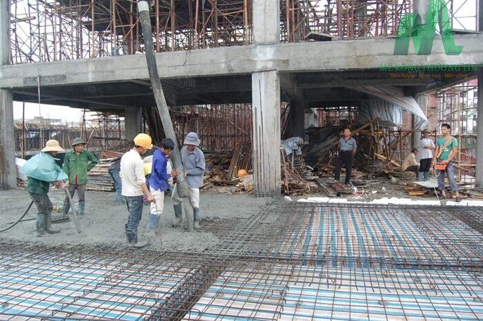 Phương pháp đầm cạnh bê tông 