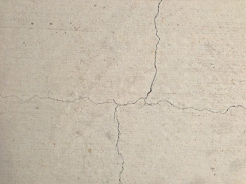 Vết nứt chân tóc chỉ làm ảnh hưởng đến tính thẩm mỹ của công trình