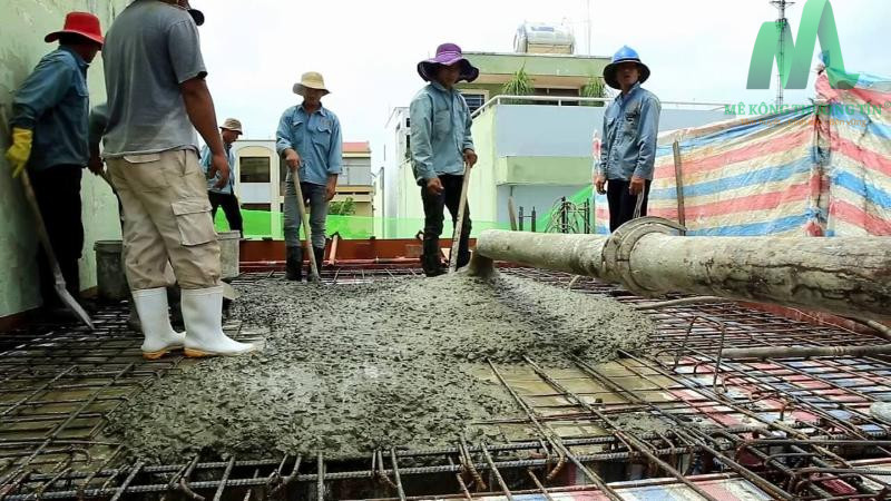 Giá nhân công đổ bê tông tươi giao động từ 50 – 80 nghìn đồng mỗi m3