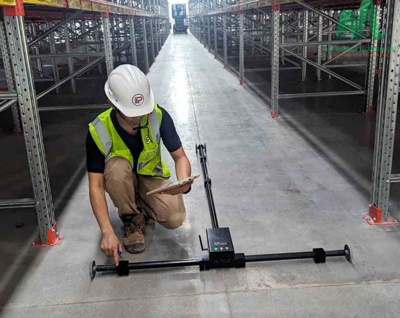 Đánh dấu vị trí khoan rút lõi bê tông chính xác theo bản vẽ