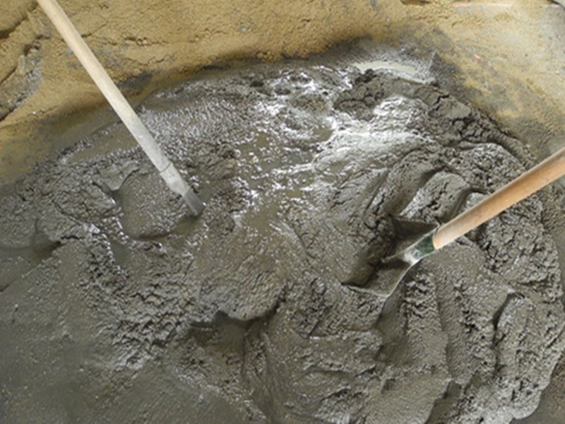 Các yếu tố ảnh hưởng đến khả năng hút nước của bê tông