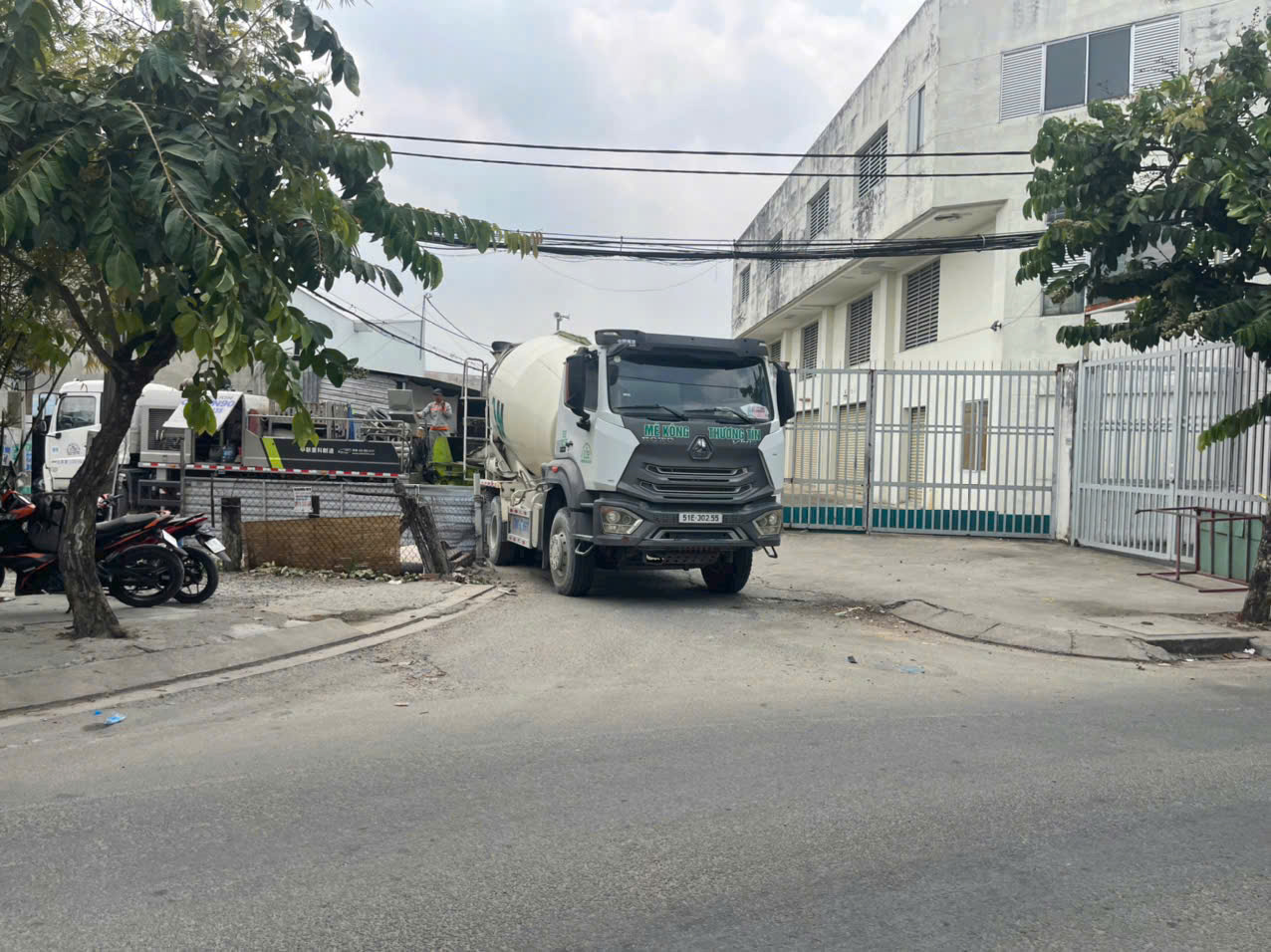 Dịch Vụ Bê Tông Tươi Quận 8 - Vận Chuyển Thần Tốc, Giá Cả Cạnh Tranh 2 be-tong-tuoi-quan-8