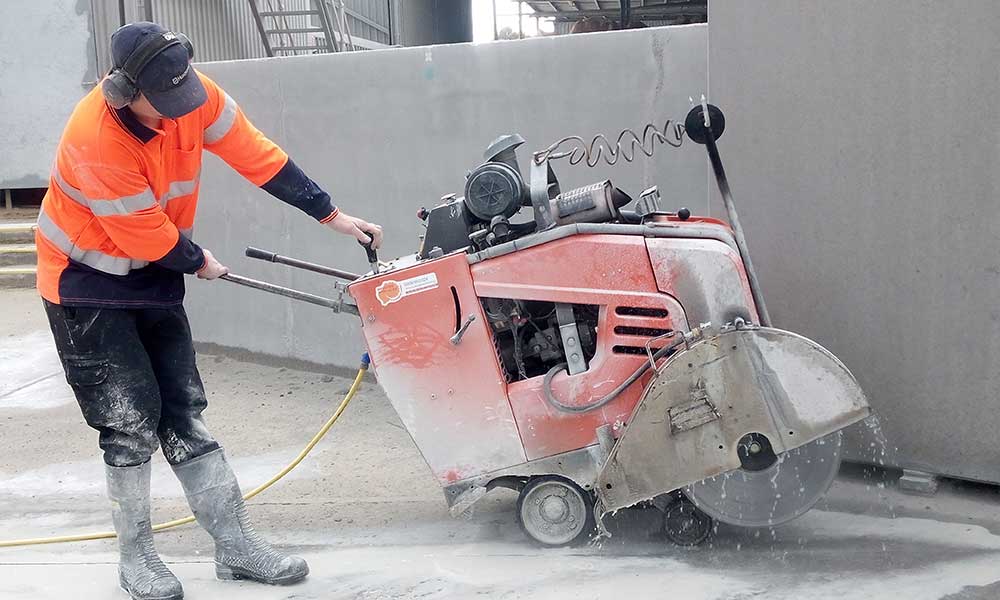 Những yếu tố ảnh hưởng đến hiệu quả cắt bê tông
