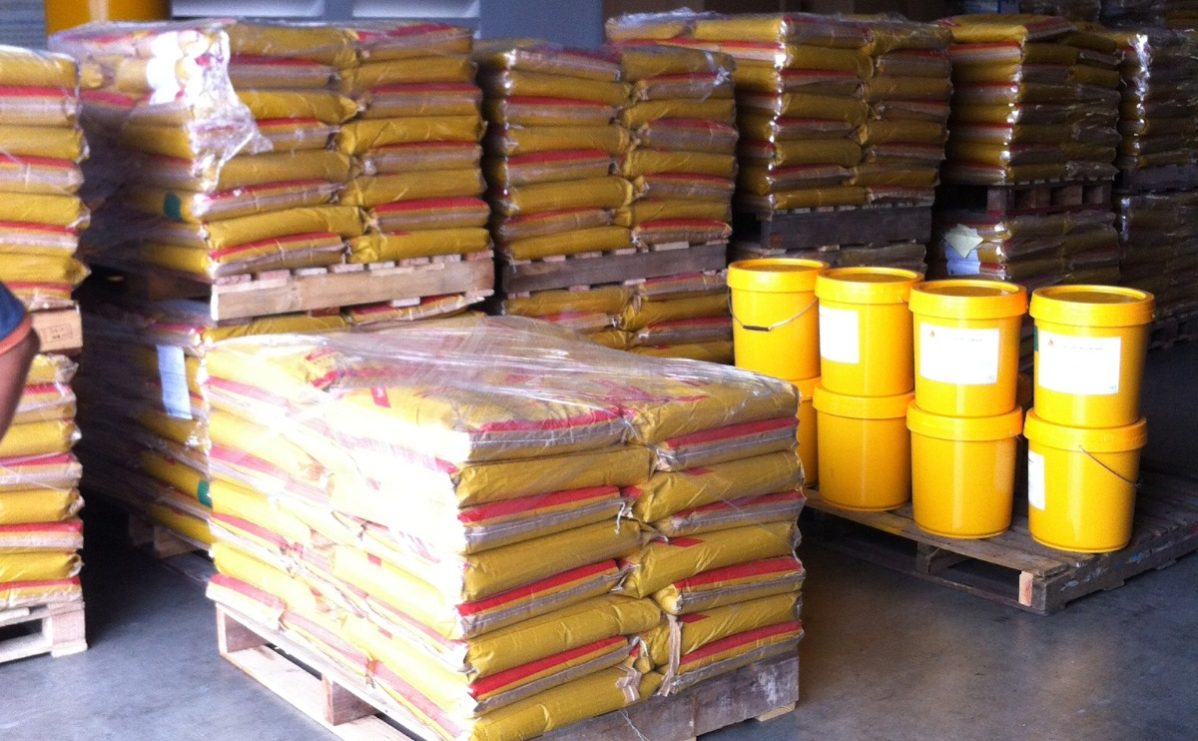 phu-gia-be-tong-tuoi-8 Phụ gia cuốn khí giúp che lấp các bọt khí trong mật độ bê tông
