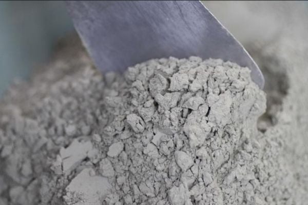 Phụ Gia Bê Tông Tươi: Nền Tảng Kỹ Thuật Nâng Cao Chất Lượng Công Trình 10 Phụ gia khoáng có nguồn gốc từ tro bụi công nghiệp