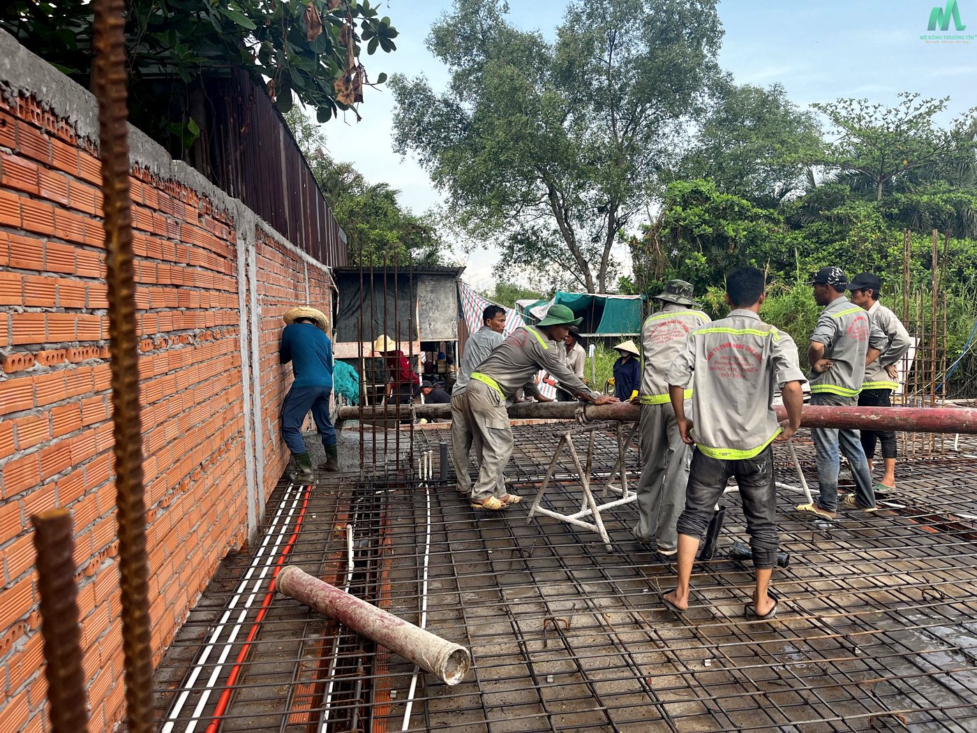 Hình dạng cốt liệu ảnh hưởng đến chất lượng be tong tuoi mekong thuong tin